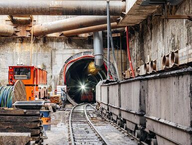 Началось строительство станции метро «Луганская»