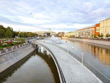 Открыт пешеходный мост в центре Москвы