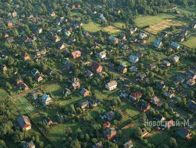 Стройте сами: рынок загородных поселков Подмосковья снова заполнили участки без подряда