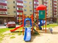 ЖК в п. Большеви. Детская игровая площадка. Фото 06.07.2016 г.