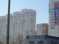 Oба корпуса почти готовы, а монолитный дом еще пребывает в стадии котлована. Фото от 27.03.2012 г.