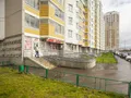 ЖК «Центр-2». На первом этаже расположены коммерческие помещения. Фото от 13.06.2016 г.