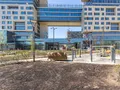 ЖК «Versis». Ведётся благоустройство территории. Фото от 14.05.2017 г.