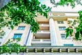 Свободные планировки и потолки высотой в 3,2 м предполагают создание уникальных помещений по собственным дизайн-проектам. Фото от 19.09.2016 года.