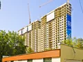 Новостройка предполагает наличие подземного паркинга и детского сада. Фото от 27.08.2016 г.