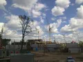Застройщиком ЖК «Опалиха О2» указан ООО «Кримсон», являющийся 100% дочерней компанией ООО «Урбан-Групп». Фото от 30.06.2012 г.