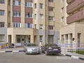Парковка рядом с домом. Фото от 05.07.2014 г.