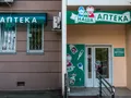 Многочисленные инфраструктурные объекты на территории ЖК. Фото от 05.05.2015 г.