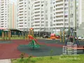 Детская площадка на территории микрорайона. Фото от 10.07.2014 г.