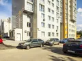 ЖК «Orangewood». Места для парковки автомобилей. Фото от 25.06.2016 г.