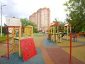 ЖК на ул. Фрунзе. Детская игровая площадка. Фото от 06.07.2016 г.