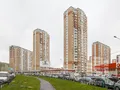 В микрорайоне расположено большое количество разных инфраструктурных объектов. Фото от 04.10.2014 г.