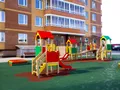 ЖК на Ленинском проспекте. Детская игровая площадка. Фото от 09.07.2016 г.