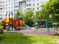 ЖК «Нахабино Центральное». Вид из окон. Детская площадка. Фото от 26.07.2017 г.