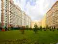 ЖК «Подрезково». На территории проведено озеленение. Фото от 03.09.2016 г.