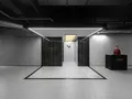 Подземный паркинг с доступом из лифта