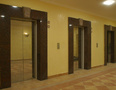 Скоростные, бесшумные, комфортабельные лифты. Фото от 23.05.2015 г.
