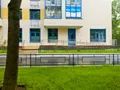 ЖК «Счастье на Изумрудной». На территории проведено озеленение. Фото от 22.05.2016 г.