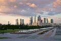 В пешей доступности парки: Фили и Парк Победы.