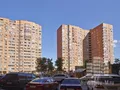 Парковка на территории микрорайона. Фото от 22.07.2014 г.