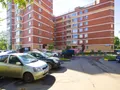 ЖК «Дом у метро». Места для парковки автомобилей. Фото от 10.06.2016 г.