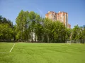 Ландшафтный дизайн внутренних территорий, ухоженные газоны и беседки. Фото от 21.05.2015 г.