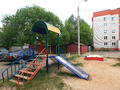 ЖК на ул. Свердлова в Куровском. Детская игровая площадка. Фото от 19.04.2016 г.