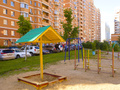 ЖК «Апрелевский». Детская игровая площадка. Фото от 06.08. 2016 г.