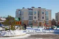 Двор близ малоэтажного корпуса