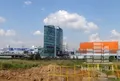 На углу Боровского шоссе и МКАД есть несколько ТЦ. Фото от 22.08.2013 г.