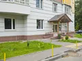 Жилой дом в районе Левобережный. Входная группа. Фото от 09.07.2016 г.