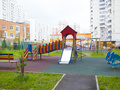 Детская площадка на территории ЖК. Фото от 07.08.2015 г.