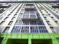 В квартирах с минимальным количеством несущих конструкций предусмотрено панорамное остекление. Фото от 19.08.2015 г.