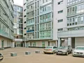 Парковка на территории ЖК. Фото от 28.03.2015 г.