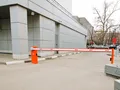 Въезд на территорию комплекса. Фото от 28.03.2015 г.