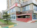 Инфраструктурные объекты на нижних этажах ЖК. Фото от 22.04.2015 г.