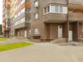 ЖК «Весенний». Остекление балконов и лоджий однокамерными стеклопакетами, а окон — двухкамерными с ПВХ профилями. Фото от 26.06.2017 г.