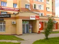 ЖК «Лесной Городок» (Балашиха). На первых этажах расположены коммерческие помещения. Фото от 06.09.2016 г.