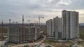 Ведутся работы по монтажу сборных ж/б лестничных маршей 2-7 эт. на секциях №7-11. Аэрофотосъёмка 21.10.2019 г.