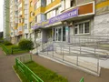 ЖК «Град Московский». На первом этаже расположены коммерческие помещения. Фото от 02.08.2016 г.