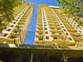 Новостройка расположена на Можайском шоссе всего в 7 км от МКАД. Фото от 27.08.2016 г.