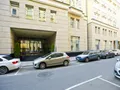 ЖК «У Патриарших». Места для парковки автомобилей. Фото от 31.07.2016 г.
