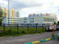 Дом на ул. Скульптора Мухиной, д. 1, к. 1. Школа. Фото от 04.08.2016 г.