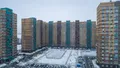 Жилой квартал «Пригород Лесное». Вид на корпус и придомовую территорию. Фото от 11.02.2019 г.