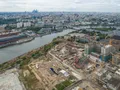 Часть квартир на верхних этажах высотных зданий будет видовыми, с панорамными окнами, выходящими на Москву-реку.  Аэрофотосъёмка. Фото от 26.08.2016 г.