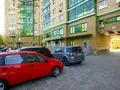 ЖК «Каменный Цветок». Места для парковки автомобилей. Фото от 07.08.2016 г.