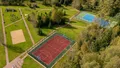 В Woodside Residence любой сможет выбрать участок по душе: кого-то покорят ели на территории, а кому-то необходим вид на озеро или лес. Площадь участков варьируется от 15 до 40 соток.