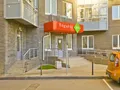 Мкр. «Спасский Мост». На первых этажах расположены коммерческие помещения. Фото от 13.09.2016 г.