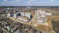 ЖК соседствует с частным сектором. Аэрофотосъемка от 11.04.2019.