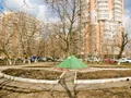 Благоустроенная придомовая территория. Фото от 07.04.2015 г.